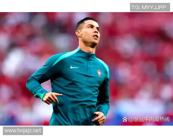 C罗“腰部绝杀”真相揭秘:那次看似偶然的幸运,背后藏着多少顶级博弈? C罗“腰部绝杀”真相揭秘:那次看似偶然的幸运,背后藏着多少顶级博弈?